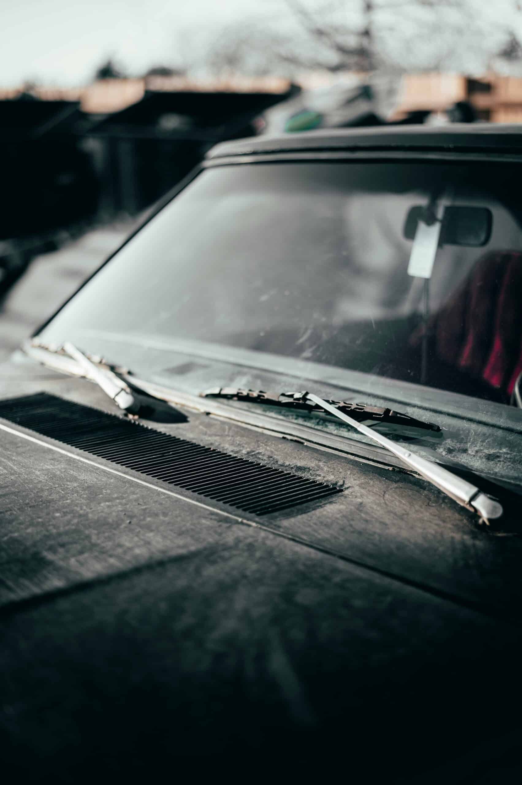 Read more about the article Boost Wiper Blade Performance with These Simple Tips