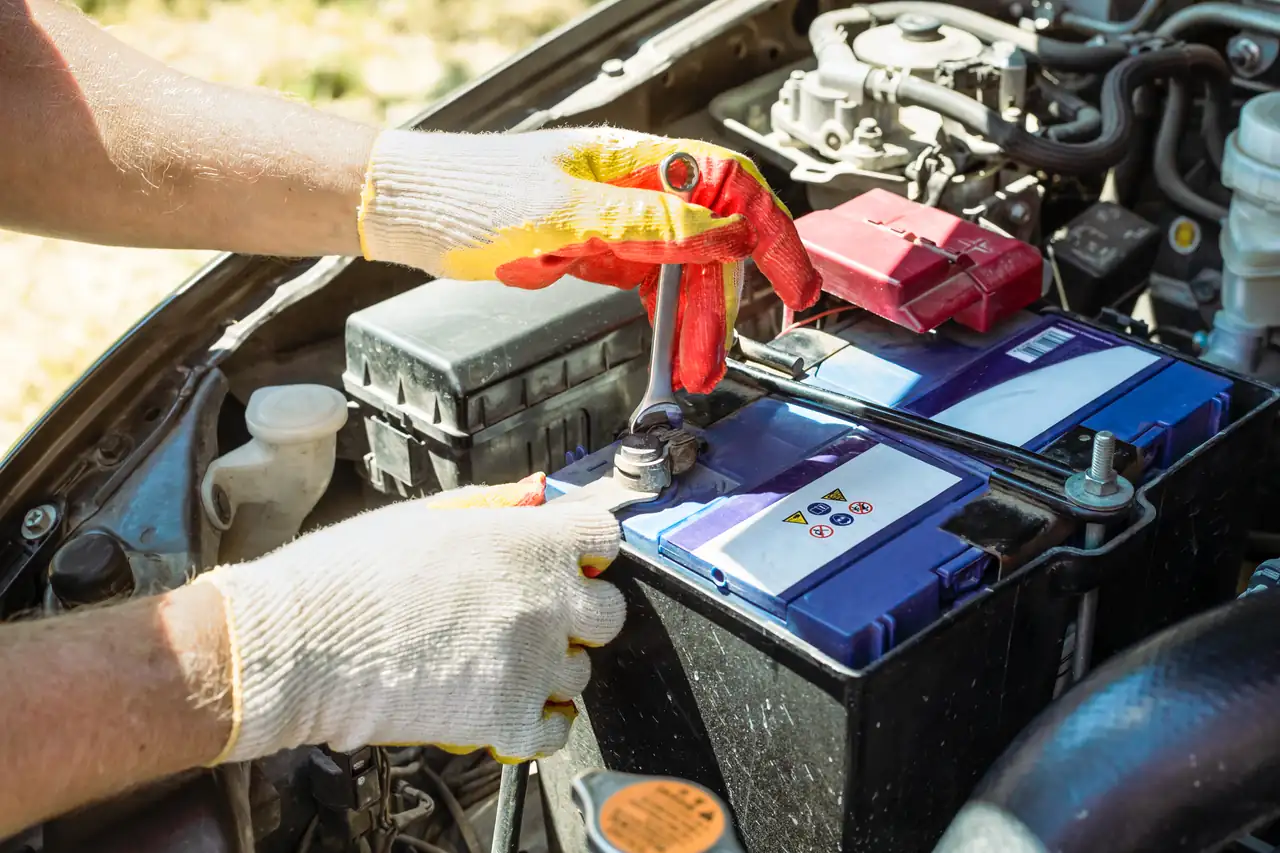 Blogs 10 Hyundai Elantra Battery